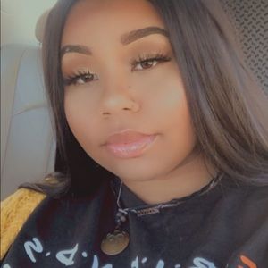 Meet your Posher, Destiny